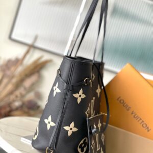 LV NEVERFULL MM IN BLACK CREAM MONOGRAM EMPREINTE LEATHER