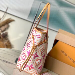 LV NEVERFULL MM 31 IN CORAL MONOGRAM TILES CANVAS