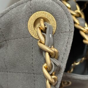 NEW CHANEL 25 HANDBAG 30 IN NATURAL GREY SUEDE GOLD HARDWARE