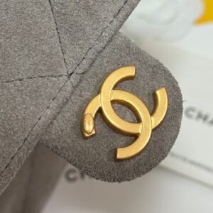 NEW CHANEL 25 HANDBAG 30 IN NATURAL GREY SUEDE GOLD HARDWARE