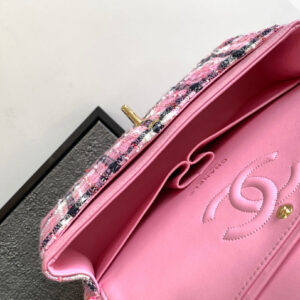 CC MEDIUM 25 CLASSIC BAG IN LIGHT PINK MIX BLACK WOOL TWEED