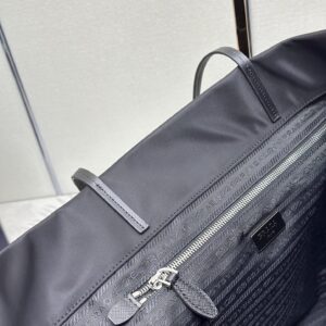 MEDIUM SHOPPING BAG 40 IN BLACK RE-NYLON FABRIC