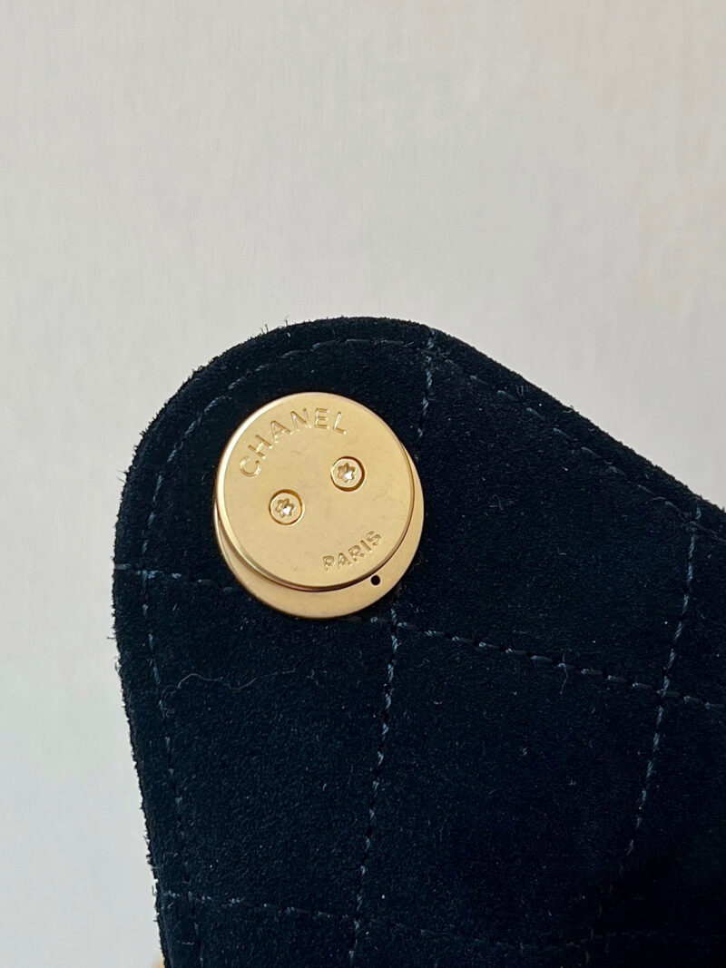 CHANEL 25 HANDBAG 30 IN BLACK SUEDE GOLD HARDWARE