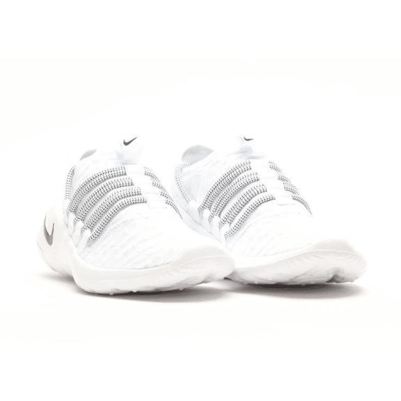 nike-wmns-nike-payaa-white-black-833675-101-3-576x410-1 Nike Wmns Payaa