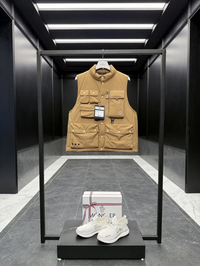 Replica Moncler Vest - Top Quality Fake Replica Moncler Vest Reps BlackFriday Sales - RepLuxe