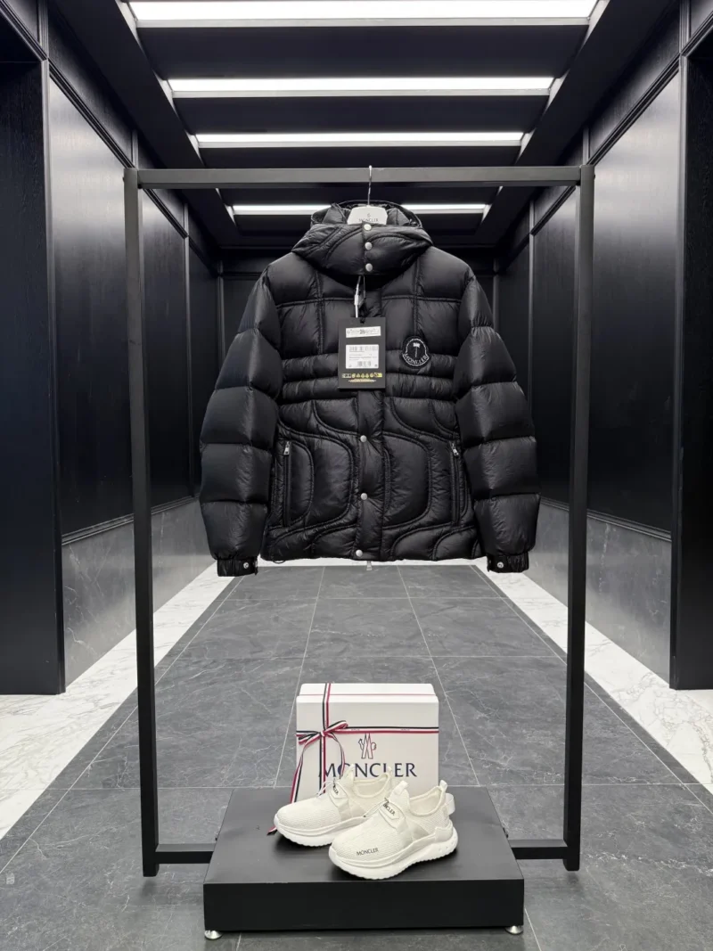 Replica Moncler Palm Angels Cherith Black Jacket Reps - RepLuxe