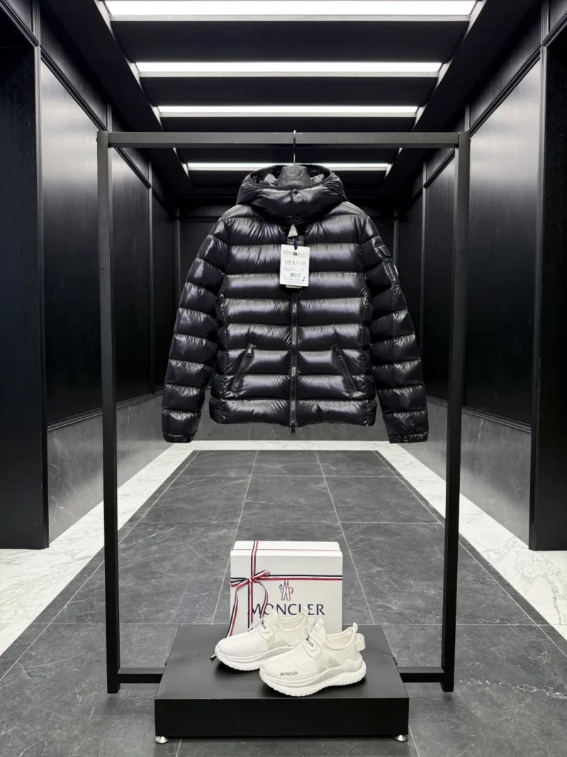 Replica Moncler Short Down Jacket - Top Quality Fake Replica Moncler Short Down Jacket Reps BlackFriday Sales - RepLuxe