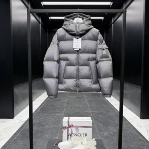 Replica Moncler Short Down Jacket - Top Quality Fake Replica Moncler Short Down Jacket Reps BlackFriday Sales - RepLuxe