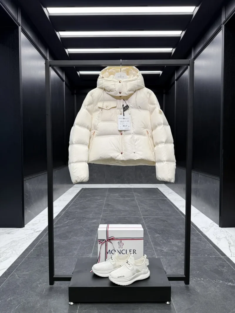 Replica Moncler Short Down Jacket - Top Quality Fake Replica Moncler Short Down Jacket Reps BlackFriday Sales - RepLuxe