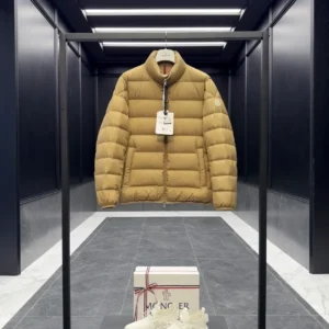 Replica Moncler Short Down Jacket - Top Quality Fake Replica Moncler Short Down Jacket Reps BlackFriday Sales - RepLuxe