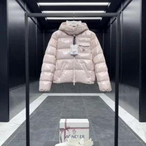 Replica Moncler Short Down Jacket - Top Quality Fake Replica Moncler Short Down Jacket Reps BlackFriday Sales - RepLuxe