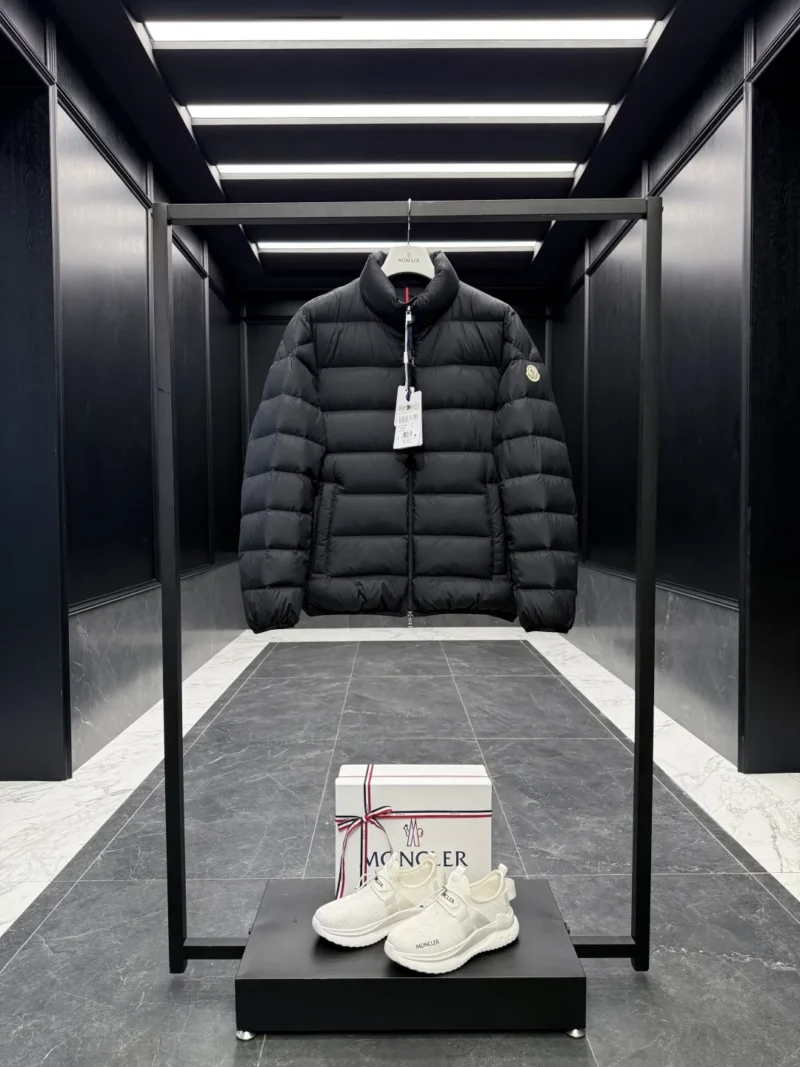 Replica Moncler Short Down Jacket - Top Quality Fake Replica Moncler Short Down Jacket Reps BlackFriday Sales - RepLuxe