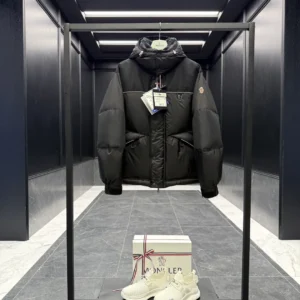Replica Moncler Grenoble Albiez Down Jacket Black Casual Reps - RepLuxe