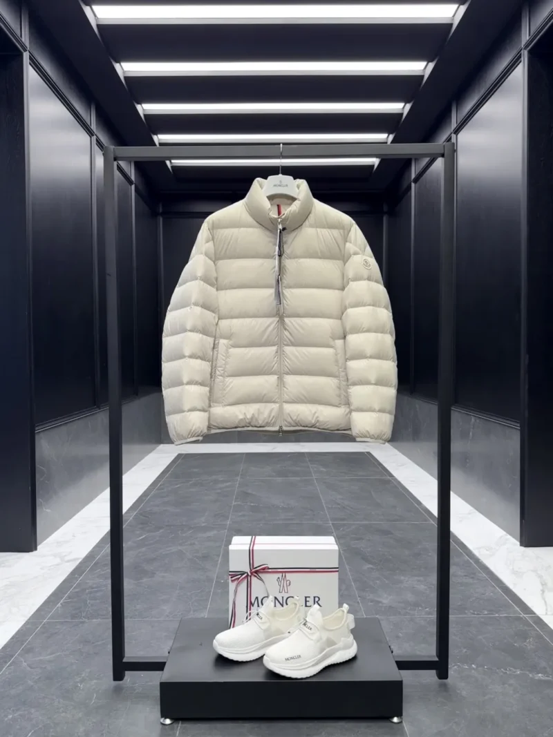 Replica Moncler Short Down Jacket - Top Quality Fake Replica Moncler Short Down Jacket Reps BlackFriday Sales - RepLuxe