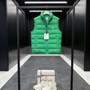 Replica Moncler Vest - Top Quality Fake Replica Moncler Vest Reps BlackFriday Sales - RepLuxe