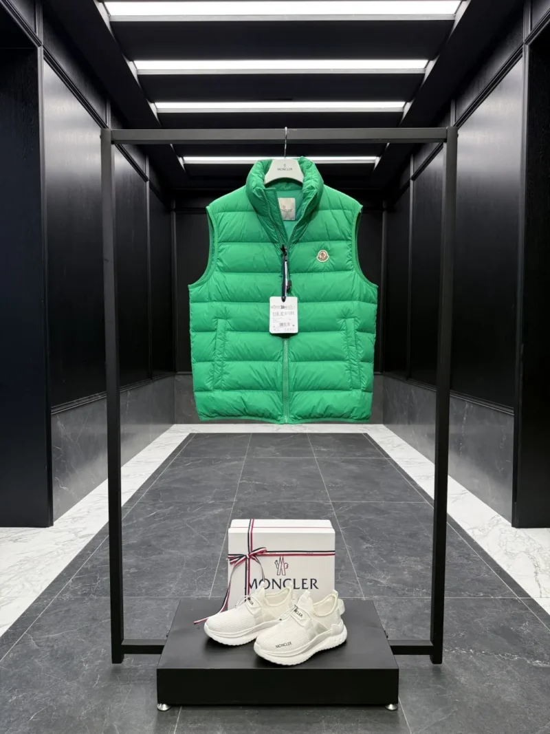 Replica Moncler Vest - Top Quality Fake Replica Moncler Vest Reps BlackFriday Sales - RepLuxe