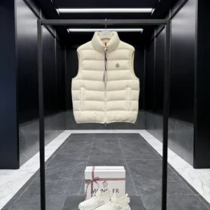 Replica Moncler Vest - Top Quality Fake Replica Moncler Vest Reps BlackFriday Sales - RepLuxe