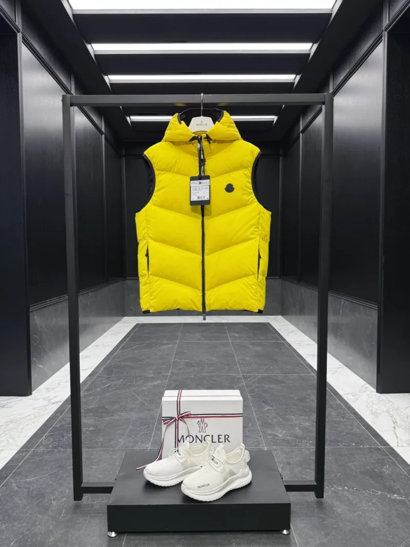 Replica Moncler Guersac Quilted Vest Yellow Sleeveless Reps - RepLuxe