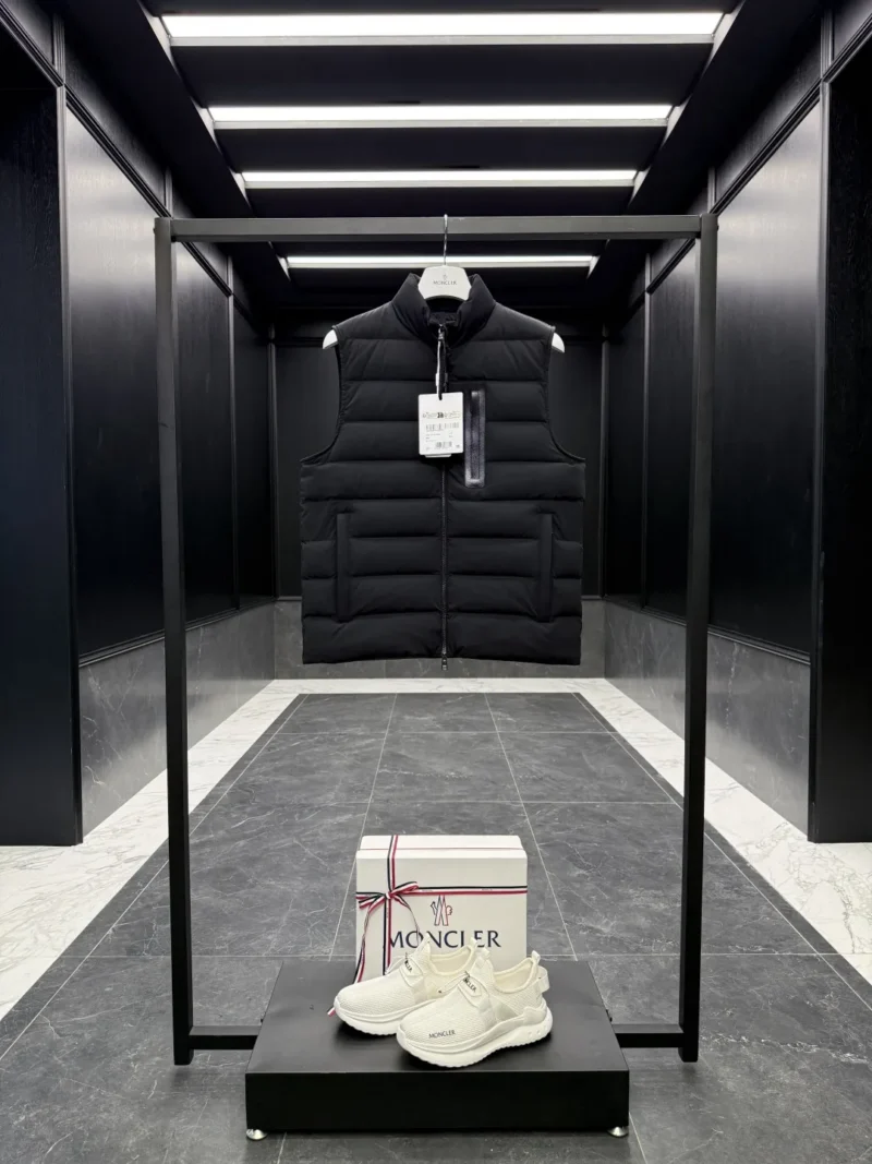 Replica Moncler Vest - Top Quality Fake Replica Moncler Vest Reps BlackFriday Sales - RepLuxe