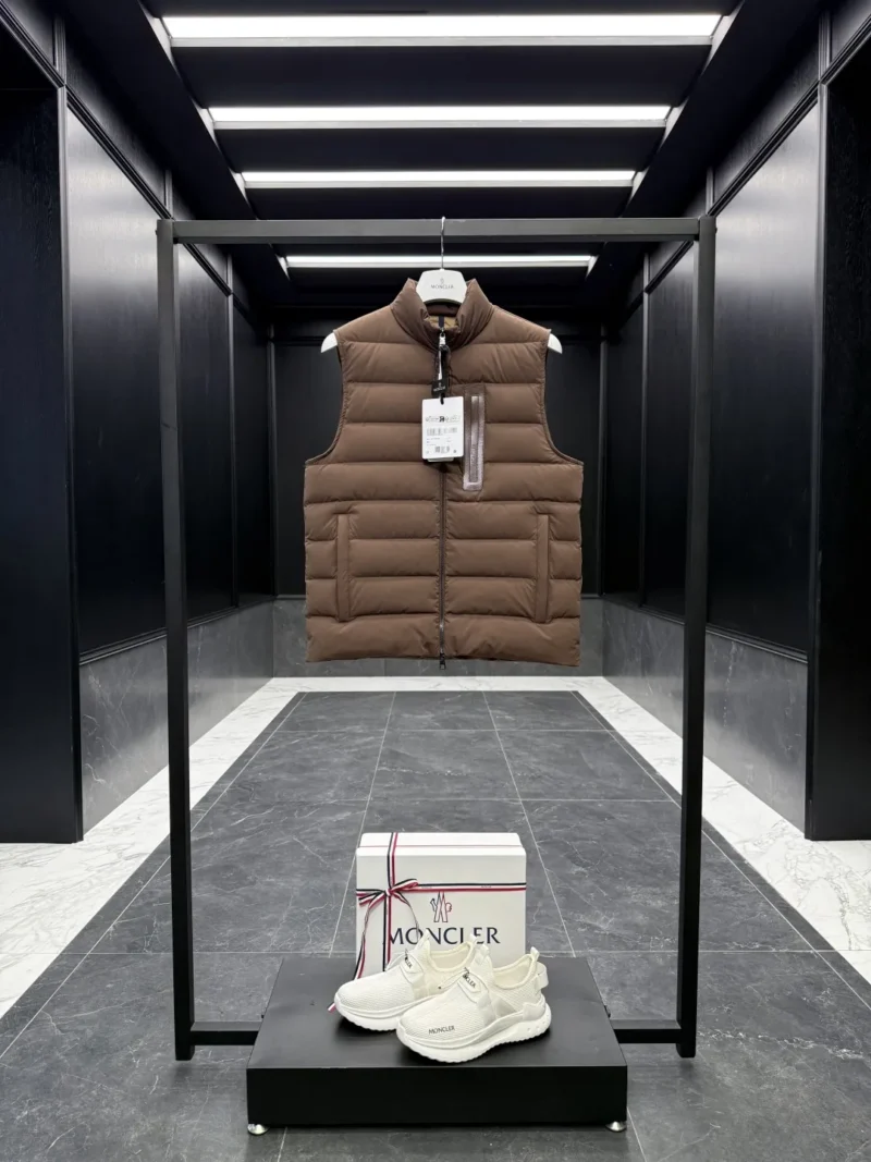 Replica Moncler Vest - Top Quality Fake Replica Moncler Vest Reps BlackFriday Sales - RepLuxe