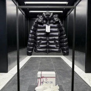 Replica Moncler Bady Womens Down Jacket Black Quilted Reps - RepLuxe