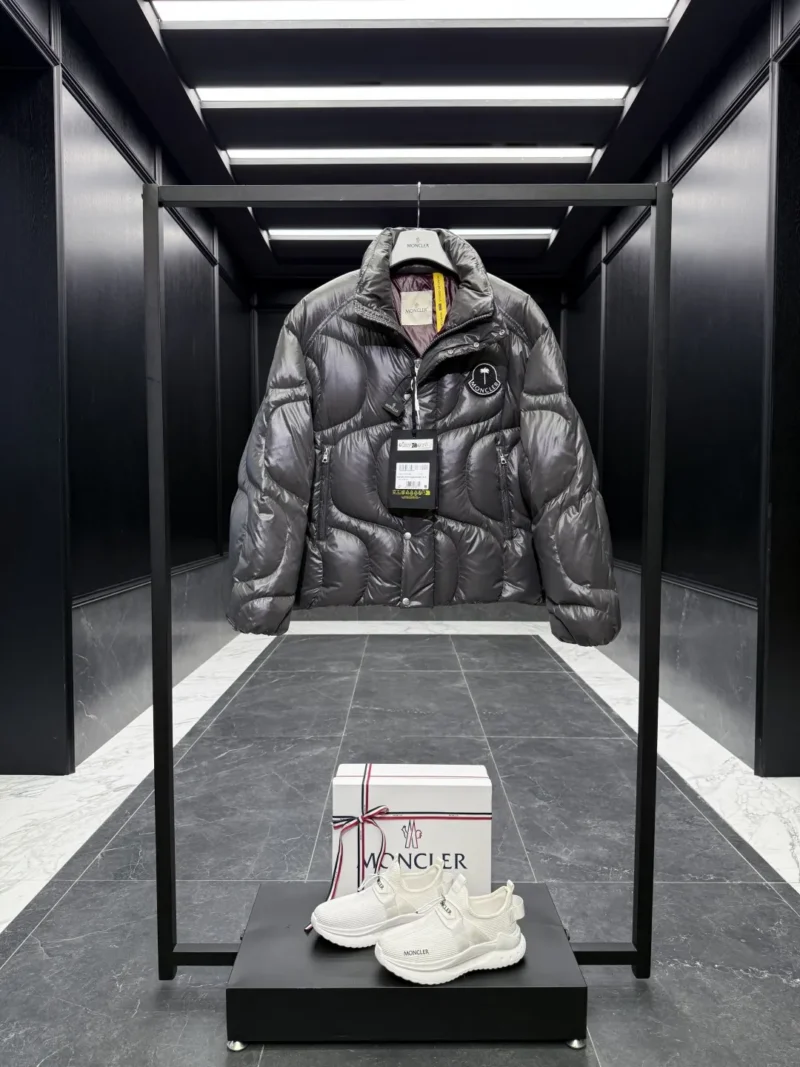 Replica Moncler Palm Angels Haunani Puffer Jacket Black Reps - RepLuxe