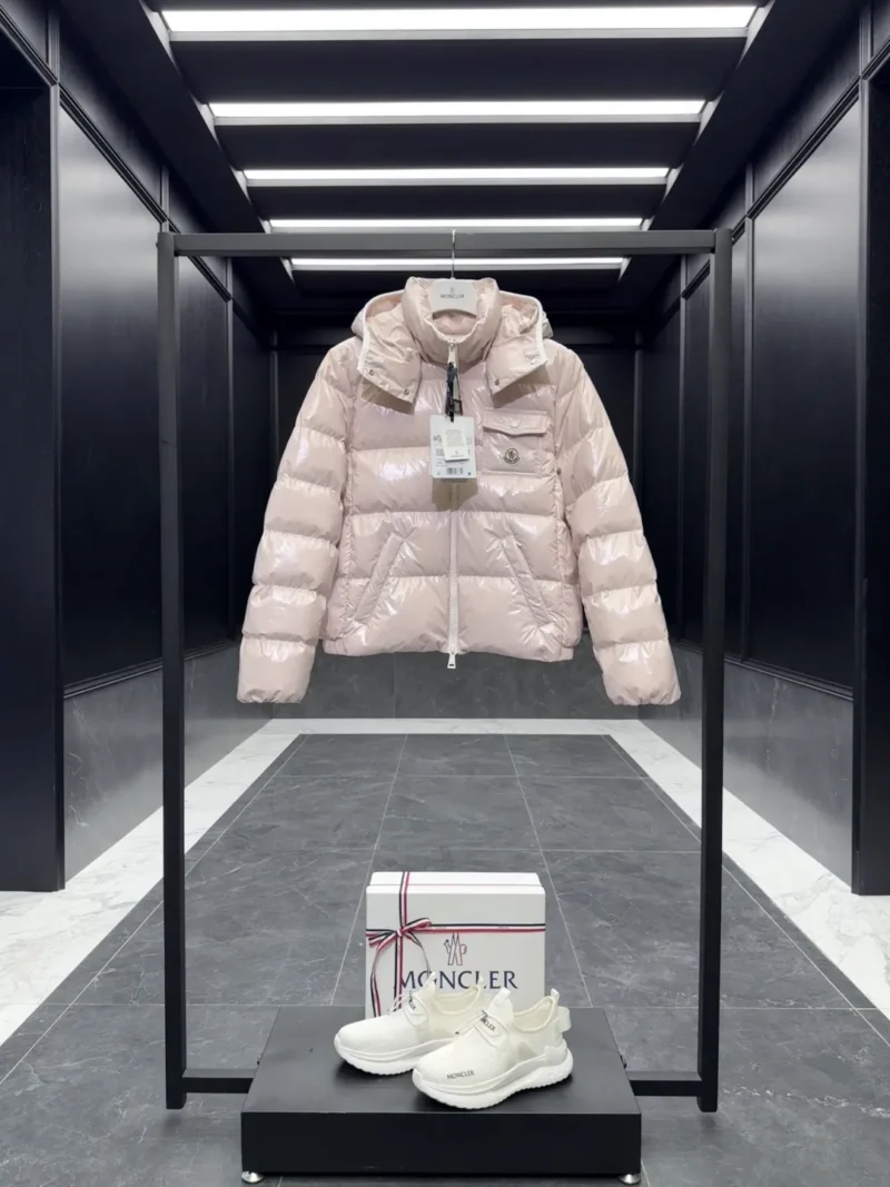 Replica Moncler Andro Short Down Jacket Pink Casual Reps - RepLuxe