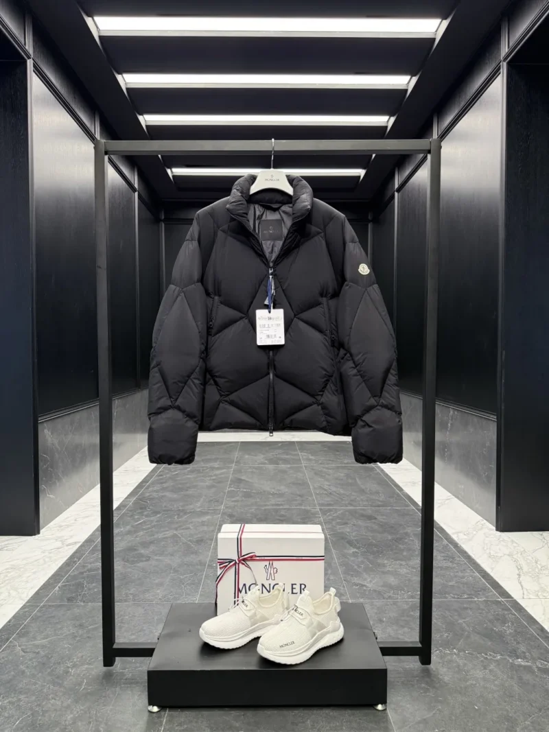 Replica Moncler Vardar Down Jacket Black Quilted Reps - RepLuxe