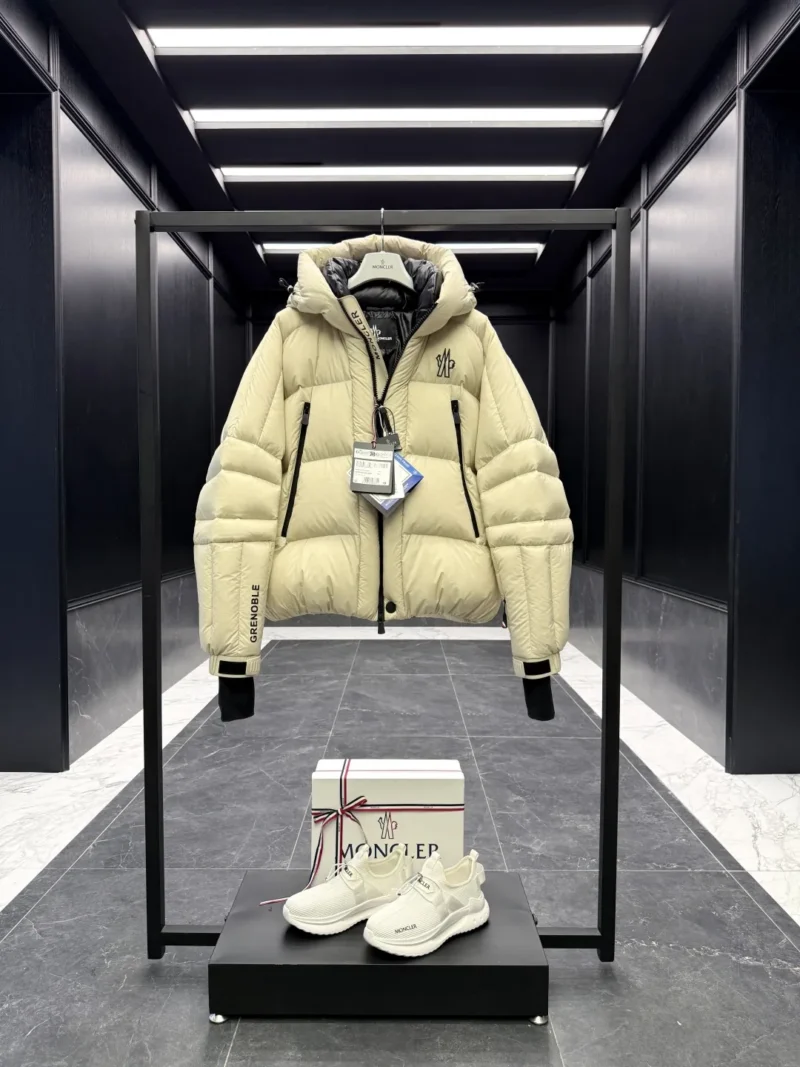Replica Moncler Grenoble Cherferie Down Jacket Ivory Casual Reps - RepLuxe