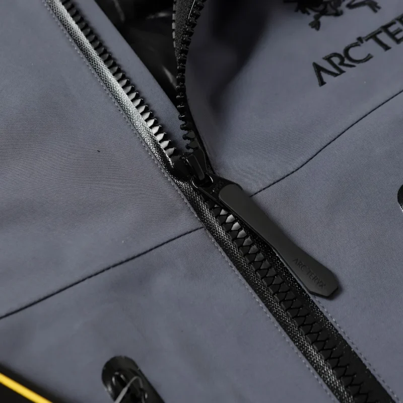 Replica Arcteryx Alpha SV Jacket Black Green Regular Reps - RepLuxe