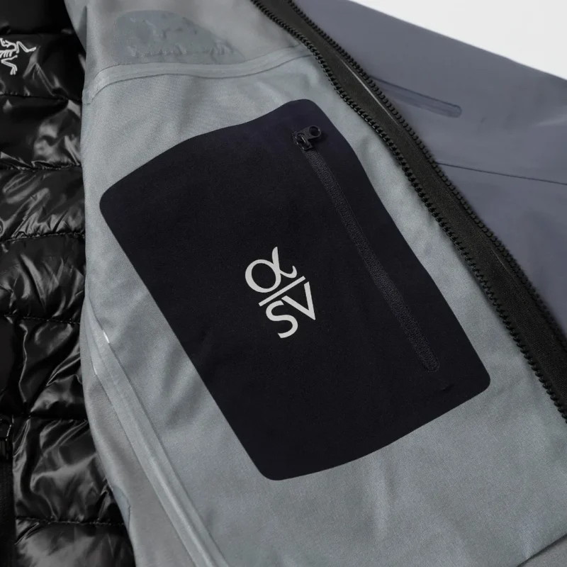 Replica Arcteryx Alpha SV Jacket Black Green Regular Reps - RepLuxe