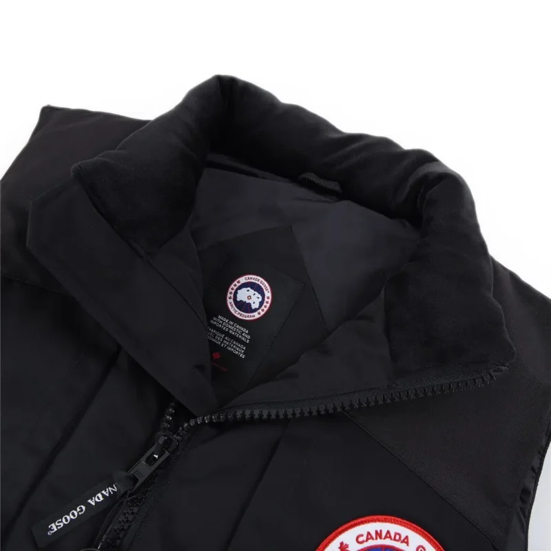 Replica Canada Goose Duncan 4157M Black Vest Reps - RepLuxe