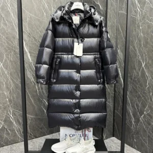 Replica Moncler Cavettaz Long Down Jacket Black Reps - RepLuxe
