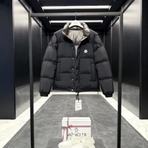 Replica Moncler Verone Reversible Down Jacket Black Reps - RepLuxe