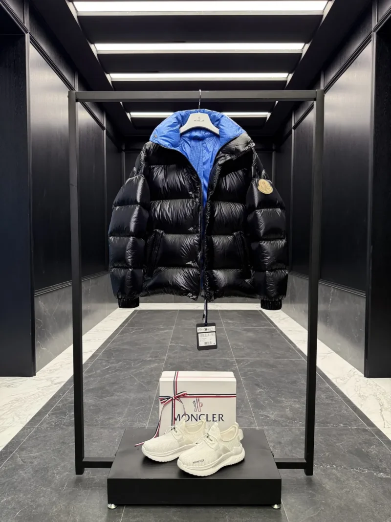 Replica Moncler Dervox Down Jacket Black Pop Reps - RepLuxe