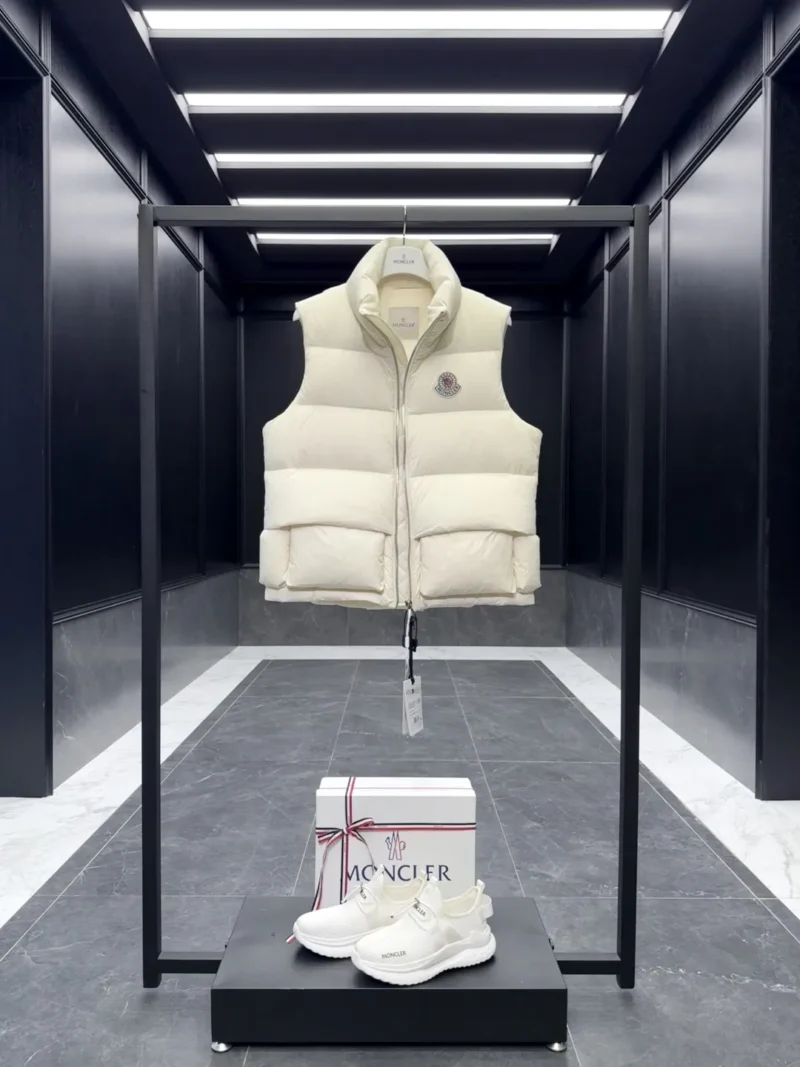 Replica Moncler Christopher Raxxy Vest Cream Quilted Reps - RepLuxe
