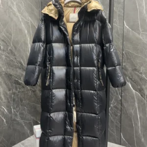 Replica Moncler Parnaiba Long Down Jacket Black Reps - RepLuxe