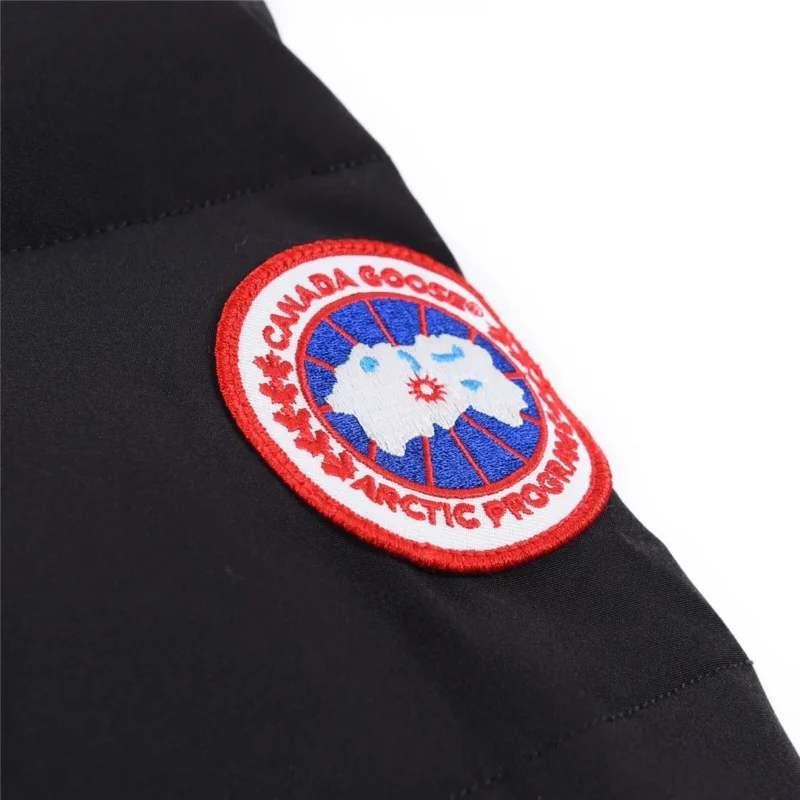 Replica Canada Goose Wyndham 388M Black Parka Reps - RepLuxe