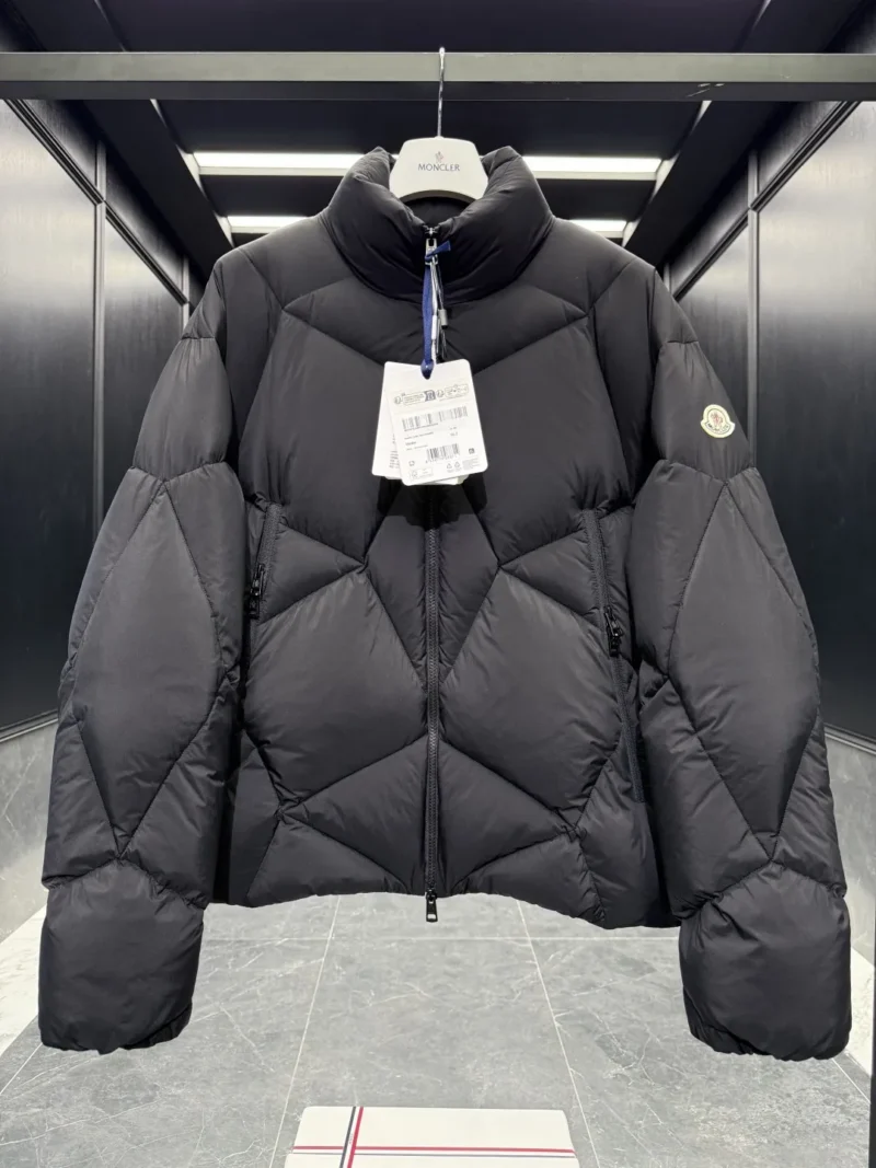 Replica Moncler Vardar Down Jacket Black Quilted Reps - RepLuxe