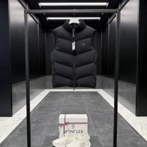 Replica Moncler Guersac Quilted Vest Black Men Reps - RepLuxe