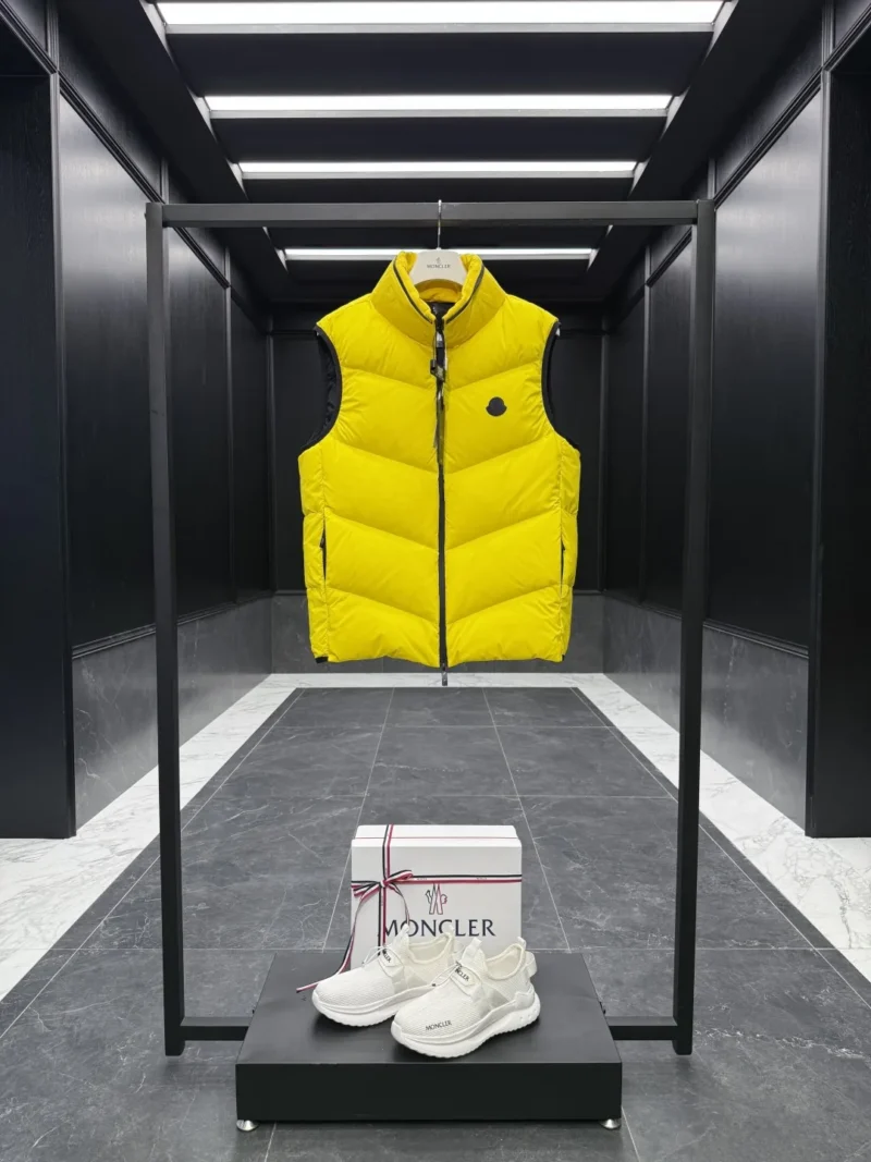 Replica Moncler Guersac Quilted Vest Yellow Sleeveless Reps - RepLuxe