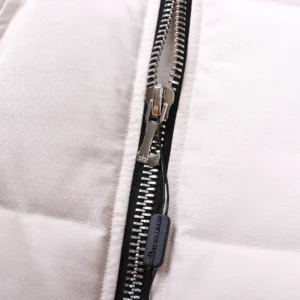 Replica Moose Knuckles Vest Off White Quilted Reps - RepLuxe