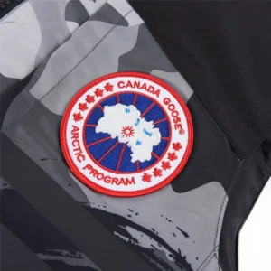 Replica Canada Goose Duncan 4157M Camo Vest Grey Reps - RepLuxe