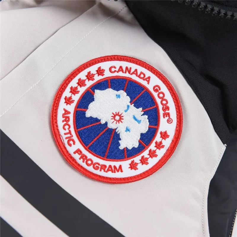 Replica Canada Goose Duncan 4157M White Vest Reps - RepLuxe