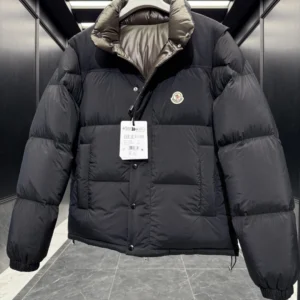 Replica Moncler Verone Reversible Down Jacket Black Reps - RepLuxe