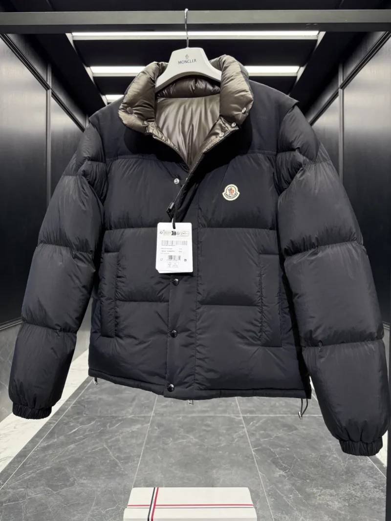 Replica Moncler Verone Reversible Down Jacket Black Reps - RepLuxe