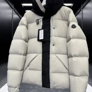 Replica Moncler Madeira Black Short Down Jacket Reps - RepLuxe
