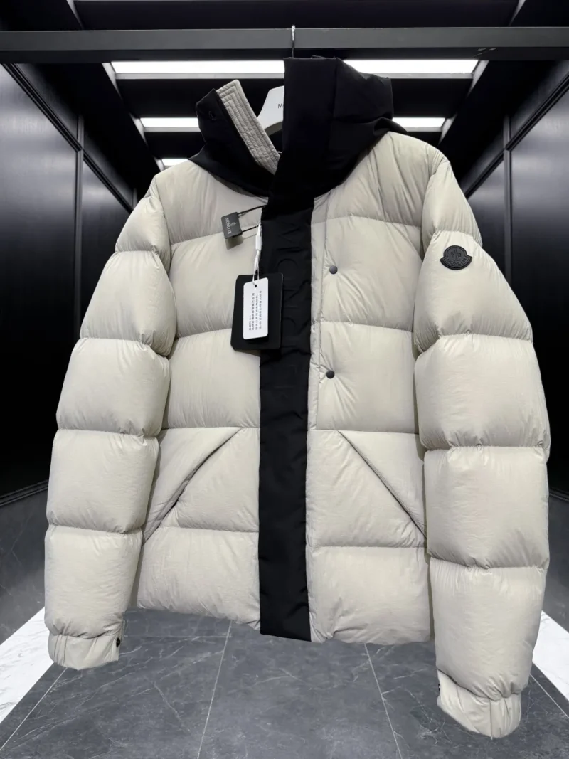 Replica Moncler Madeira Black Short Down Jacket Reps - RepLuxe