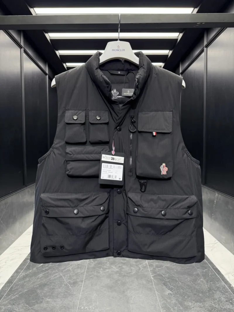 Replica Moncler Grenoble Tongass Vest Black Outdoor Reps - RepLuxe