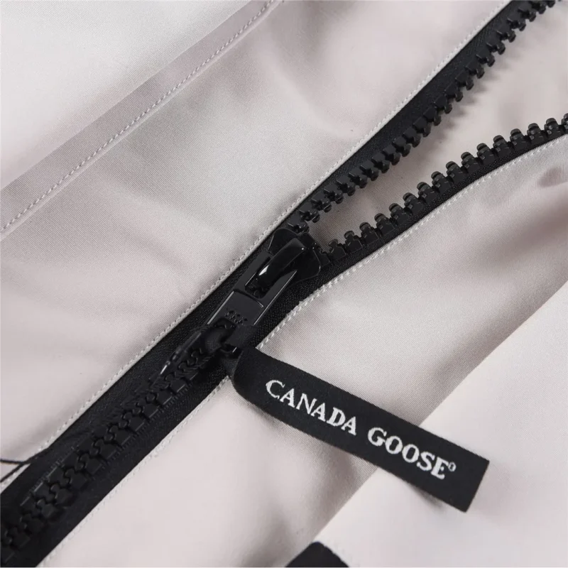 Replica Canada Goose Duncan 4157M White Vest Reps - RepLuxe